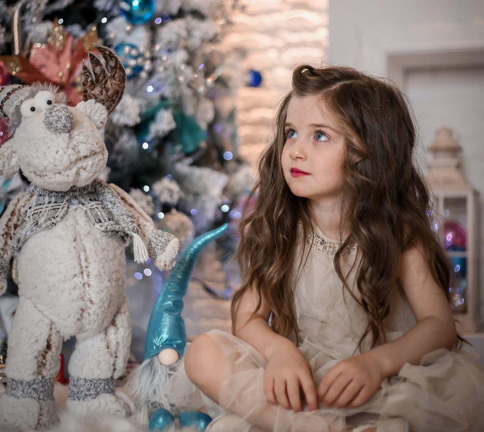 Choosing the Perfect Fake Christmas Tree